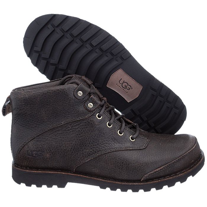 ugg paxton waterproof boot