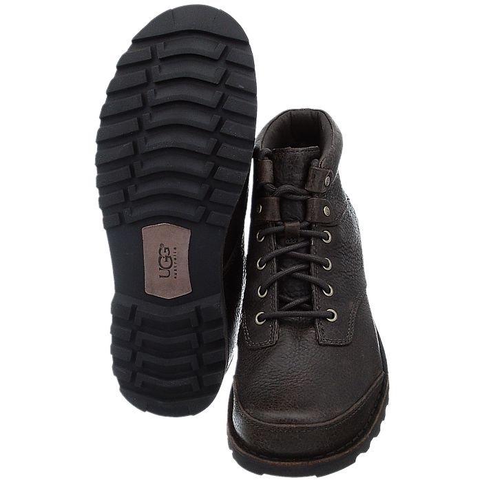 ugg paxton waterproof boot